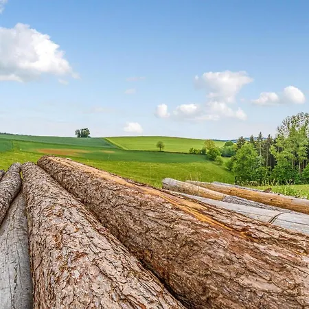 98 In Hébergement de vacances *